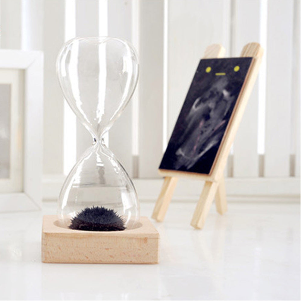 Creative Magnetic Sand Hourglass | Bowlift