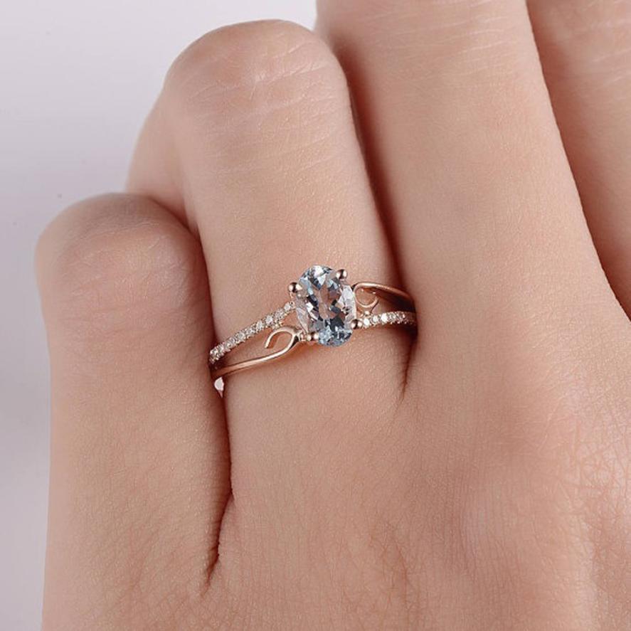 Oval Cut Rose Gold Double to Single Band Ring | Bowlift
