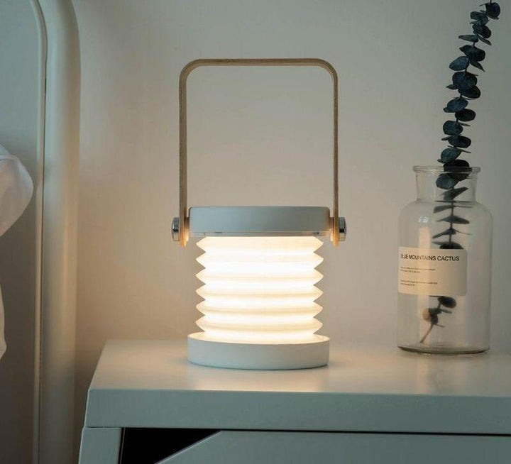 CompactGlow Lantern – Portable and Collapsible Lighting Bowlift