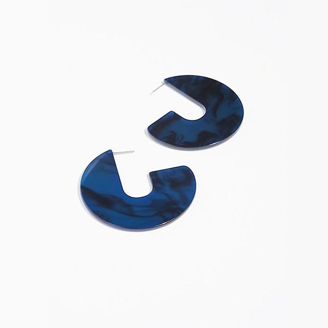 Nora - Flat Semi Hoop Earrings | Bowlift
