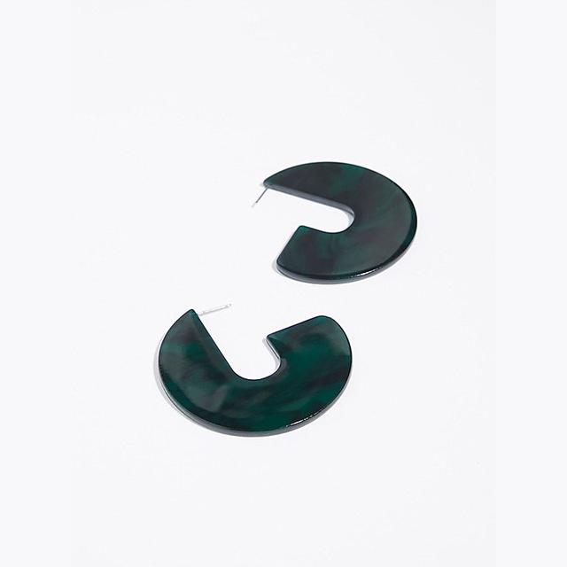 Nora - Flat Semi Hoop Earrings | Bowlift