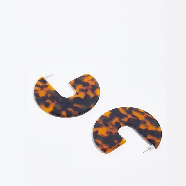 Nora - Flat Semi Hoop Earrings | Bowlift