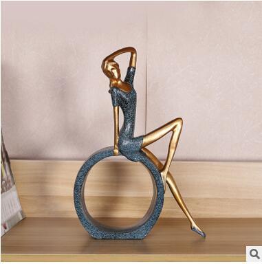 Creative European Miniature Modern Girl Figurines | Bowlift