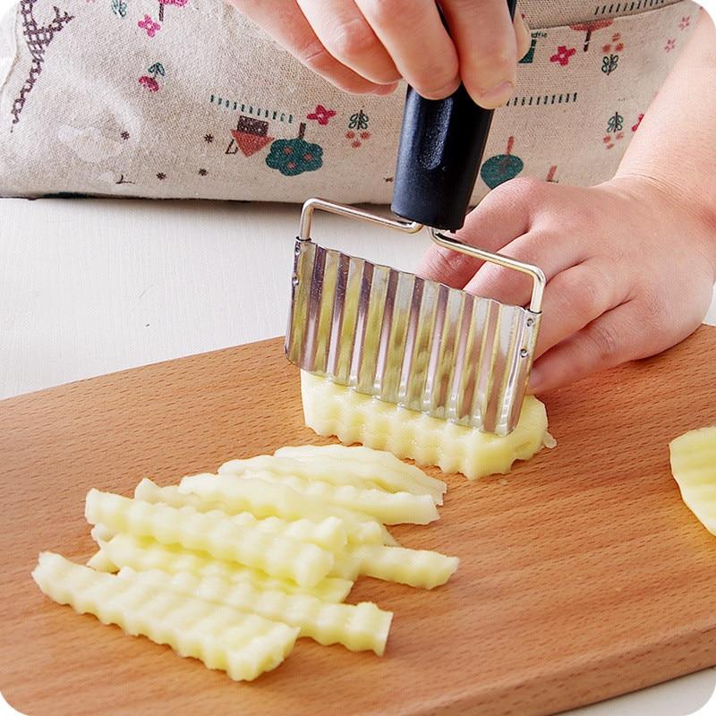 Cumis - Crinkle Cut Slicing Tool | Bowlift