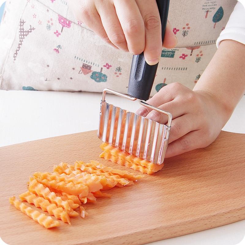 Cumis - Crinkle Cut Slicing Tool | Bowlift