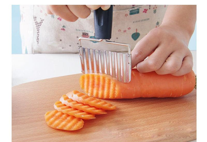 Cumis - Crinkle Cut Slicing Tool | Bowlift