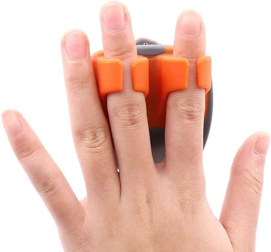 BowLift | Protective Vegetable Peeler – FingerGuard