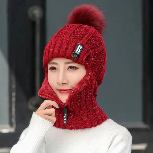 WinterPom – Trendy Accessory for Cold Winter Days Bowlift