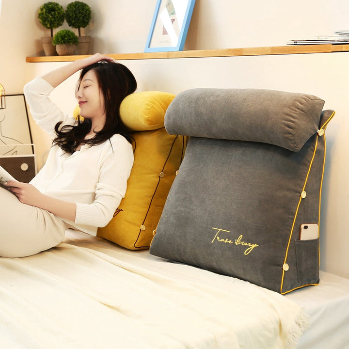 BowLift | RelaxBack Triangle Back Support Cushion