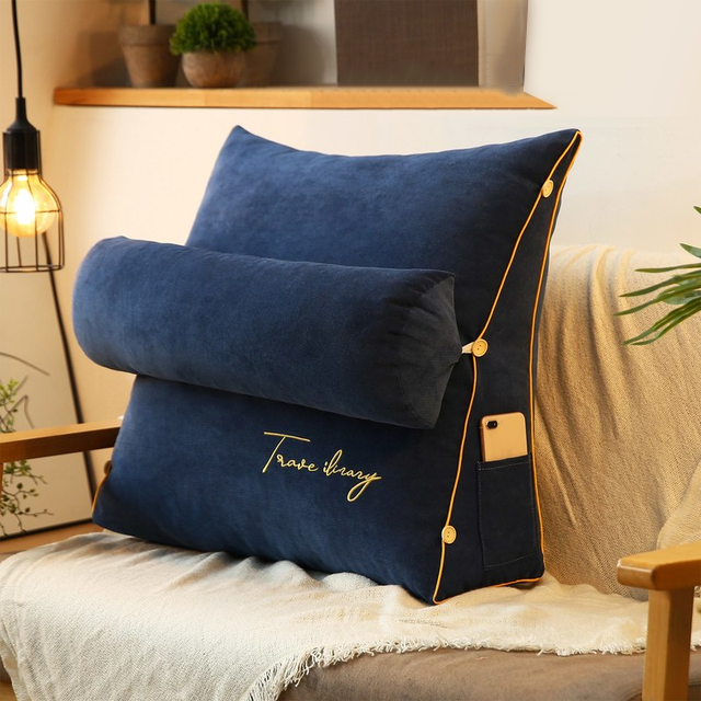 BowLift | RelaxBack Triangle Back Support Cushion