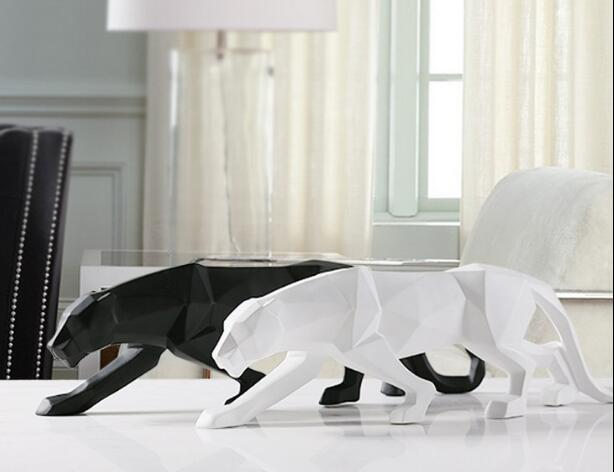 Modern Resin Geometric Bowliftack Panther Sculpture | Bowlift