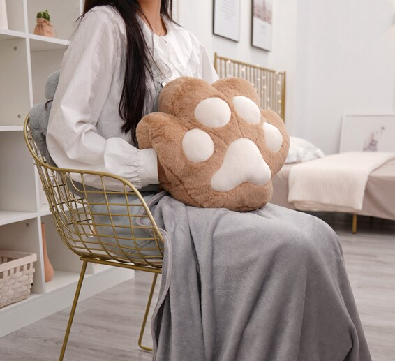 BowLift | Fluffy Bear Paw Hand Warmer Pillow