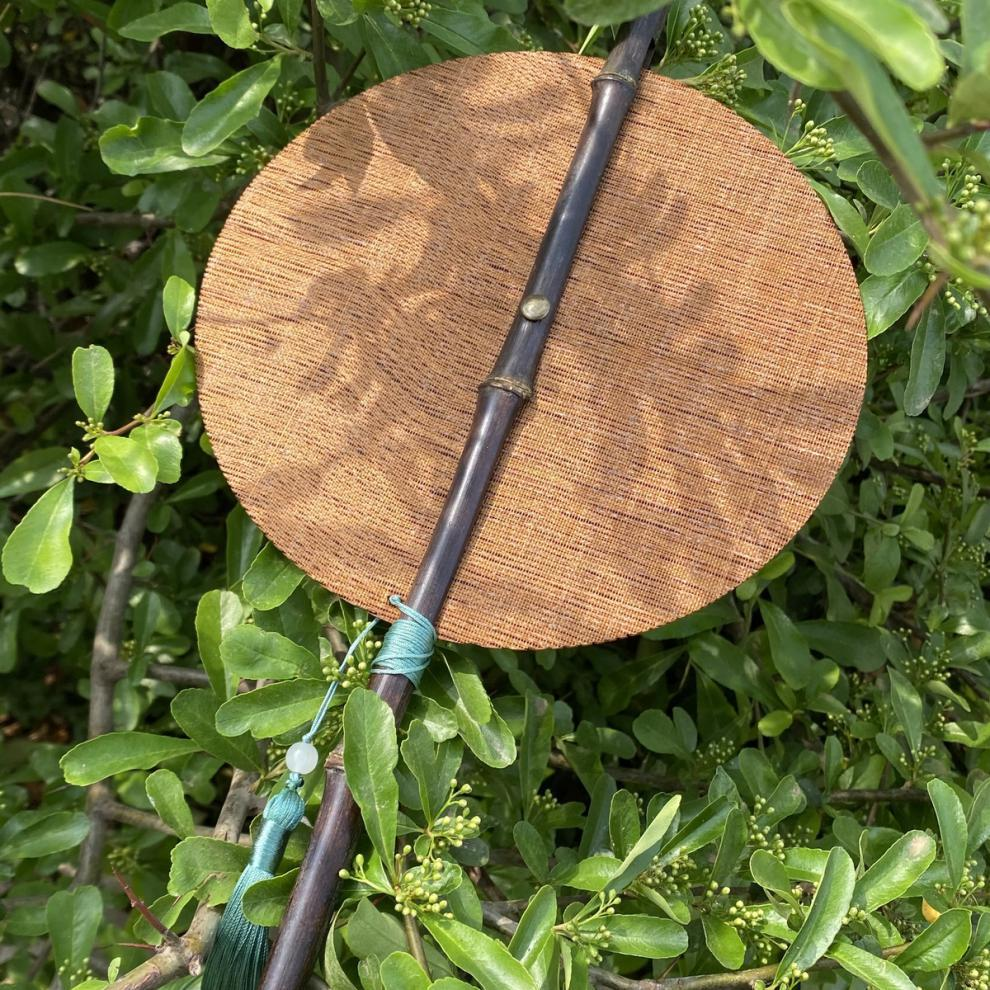 Foldable Bamboo Silk Hand Fan | Bowlift