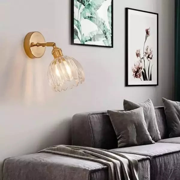 BowLift | Subtle Lighting in Retro Style