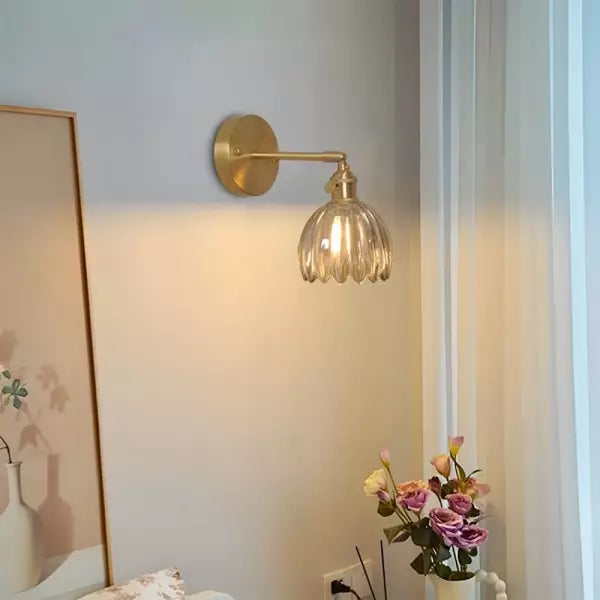 BowLift | Wall Light Vintage Glass Brass Sconce