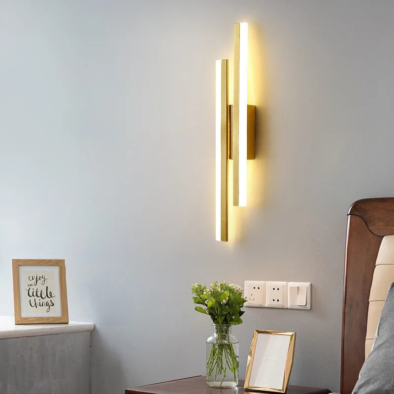 BowLift | DoubliGlow | Minimalistic modern LED wall light