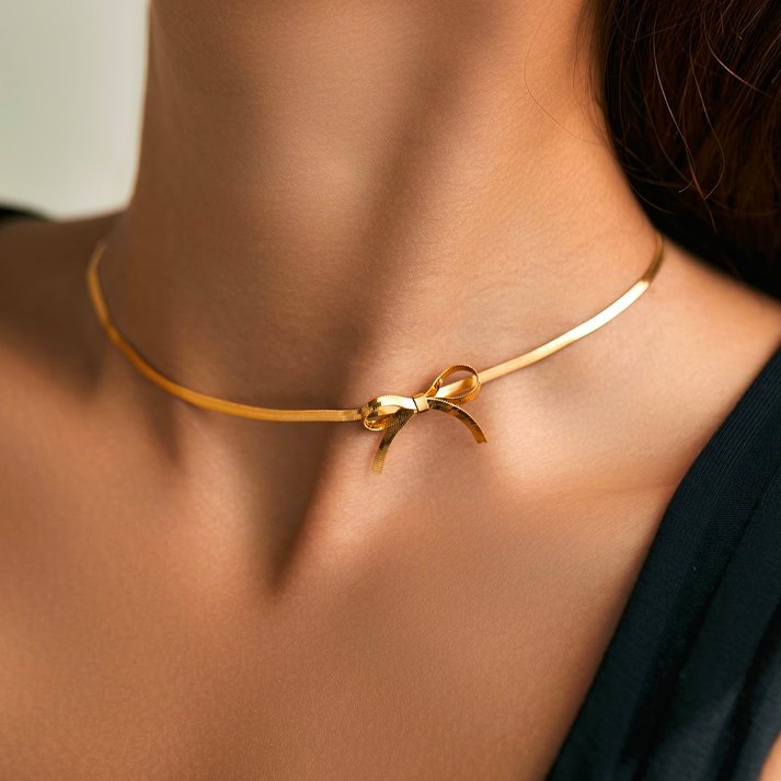 BowLift | Romantic Dainty Bow Necklace