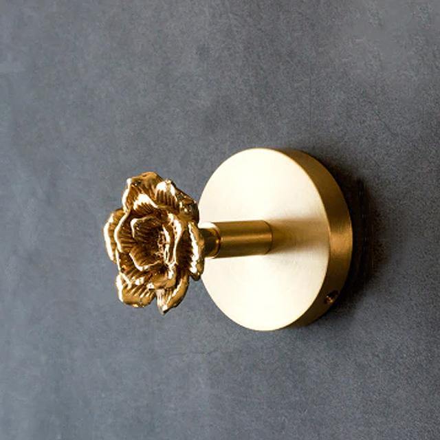 BowLift | Gold Brass Wall Hooks – Handmade Animal Designs for Stylish Wall Decoration