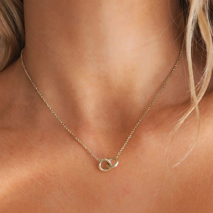 BowLift | S925 Dainty Forever Linked Necklace