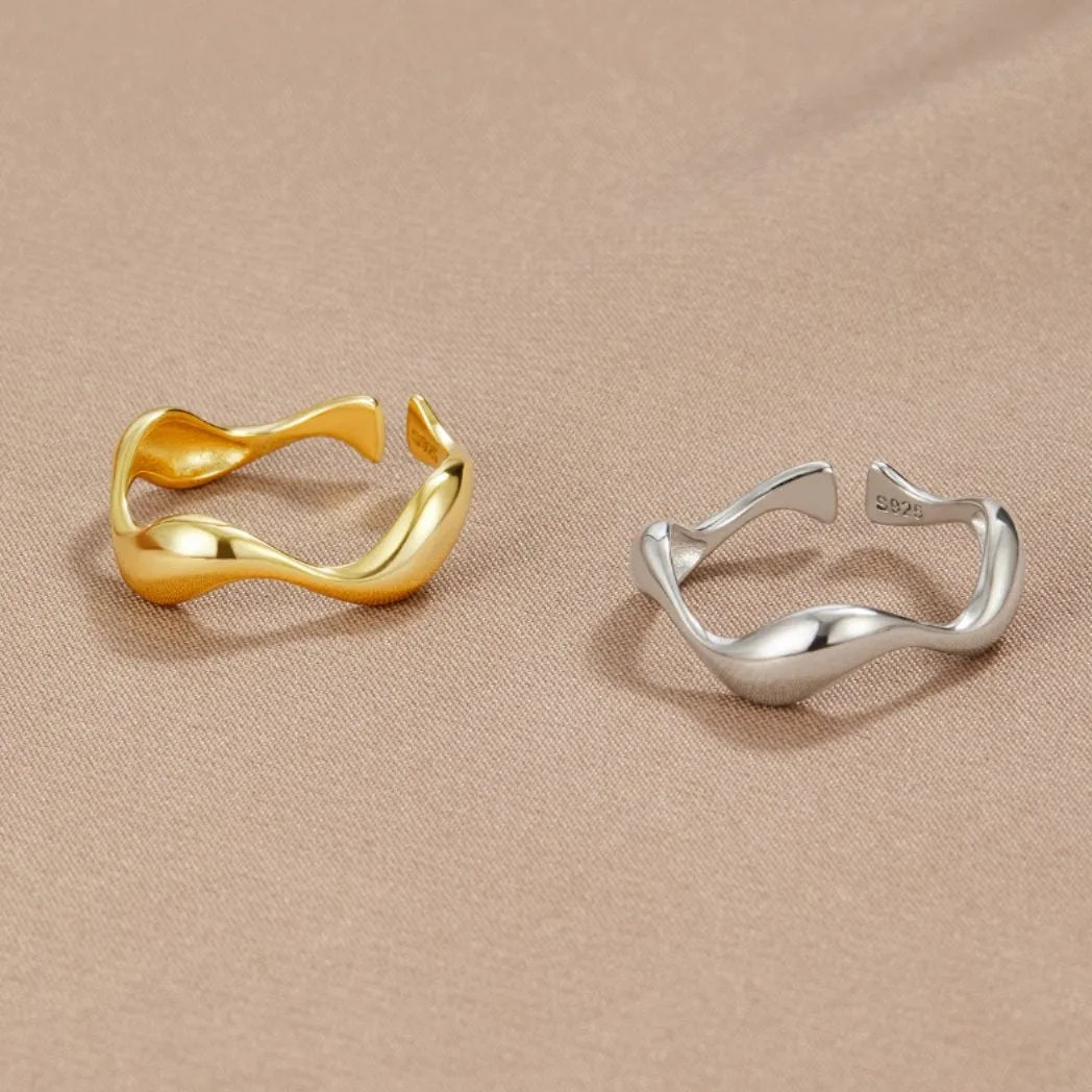 BowLift | SEARISE RING – Adjustable Minimalist Silver Ring with Ocean Design