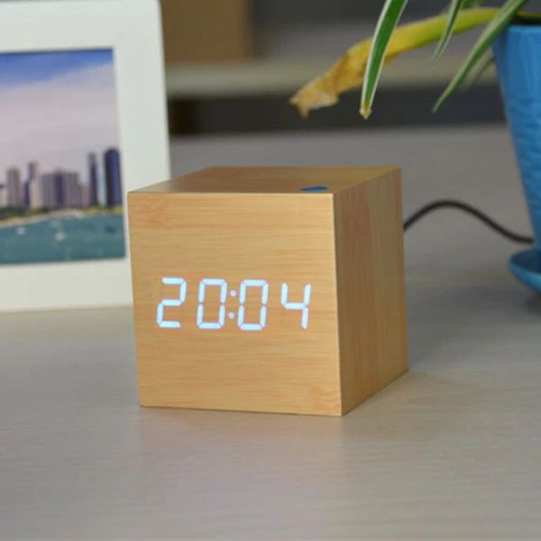 BowLift | Cube Digital Table Clock Modern Interior Decor