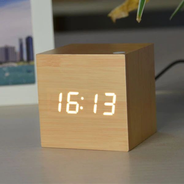 BowLift | Cube Digital Table Clock Modern Interior Decor