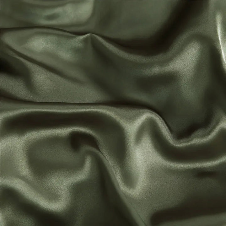 BowLift | SILKCOMFORT – Luxurious 100% Silk Duvet Cover for Ultimate Comfort