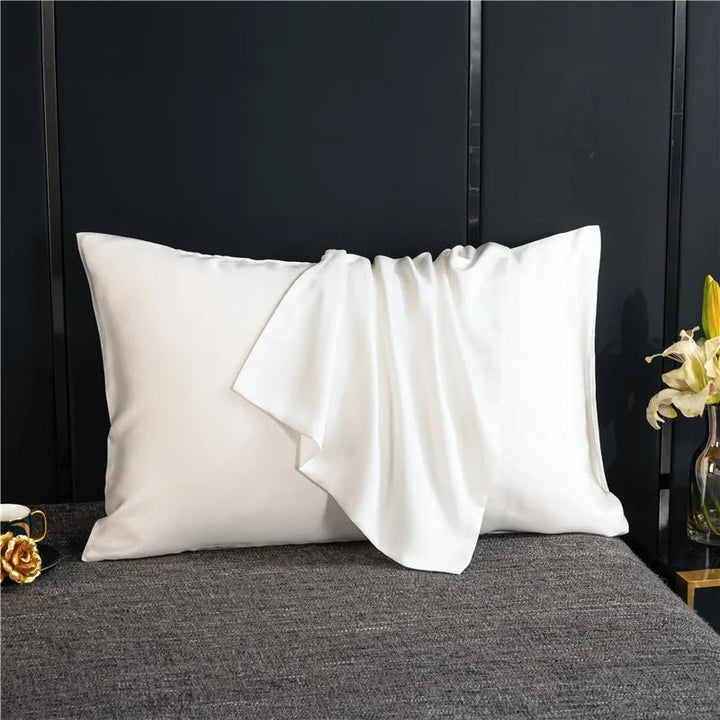 BowLift | SilkNest Pillowcase – Luxurious, Easy Care & Solid Color for Comfortable Sleep