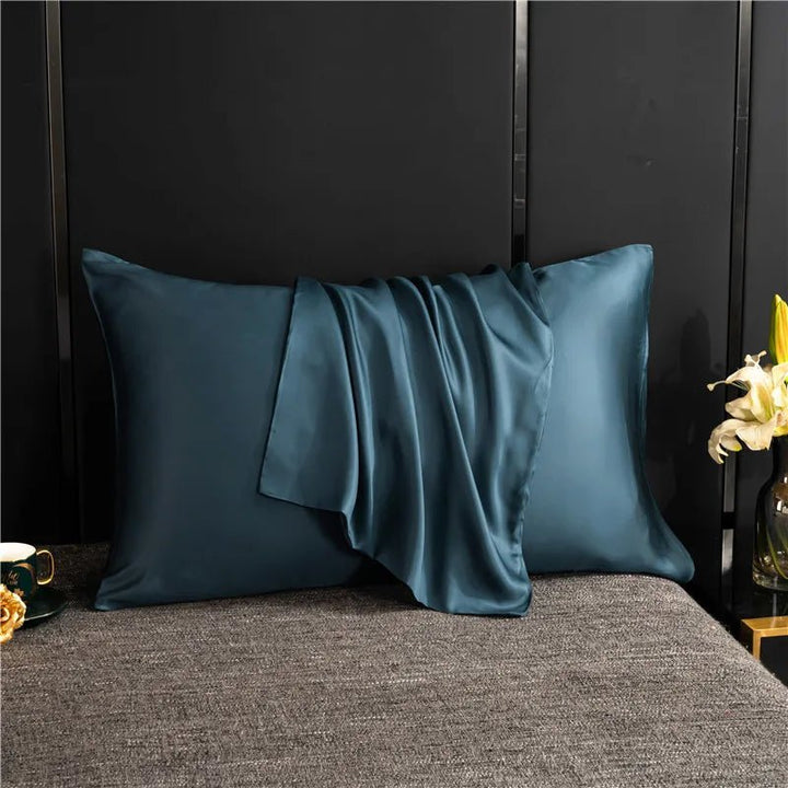 BowLift | SilkNest Pillowcase – Luxurious, Easy Care & Solid Color for Comfortable Sleep
