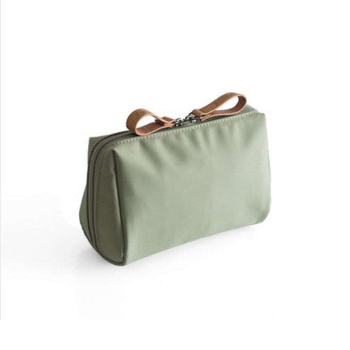 Solid color cosmetic bag with double zipper | Bowlift