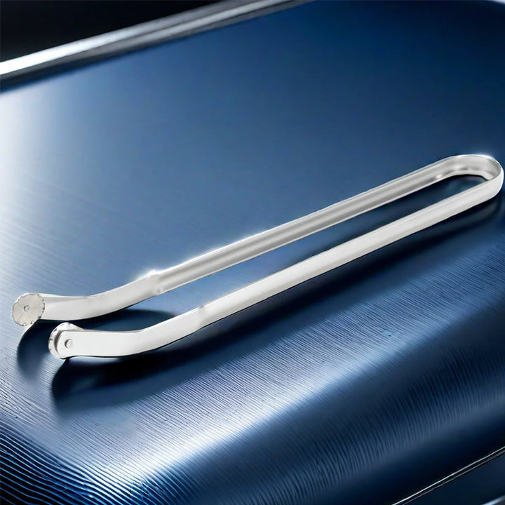 BowLift | Tongs for Turning BBQ Sausages