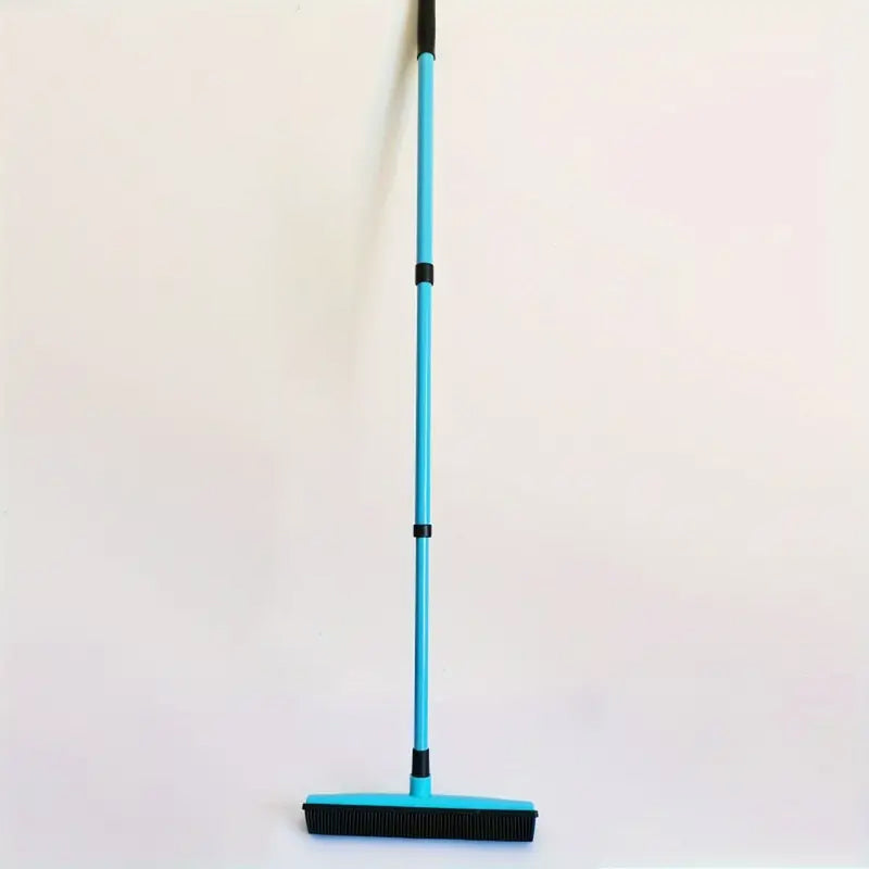 BowLift | Three-section telescopic pole carpet delinting broom