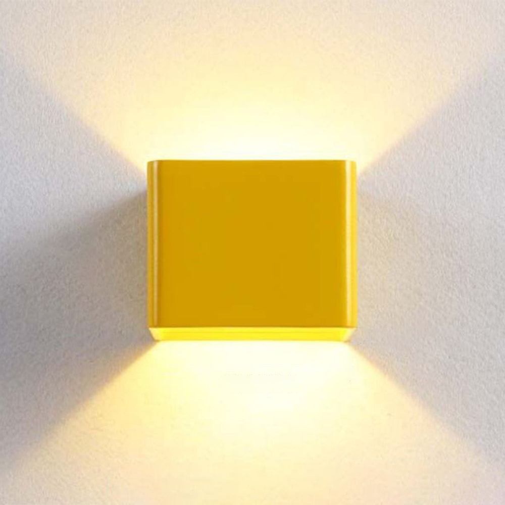 Modern Square Wall Lamp Indoor - Wall Light for Living Spaces | Bowlift