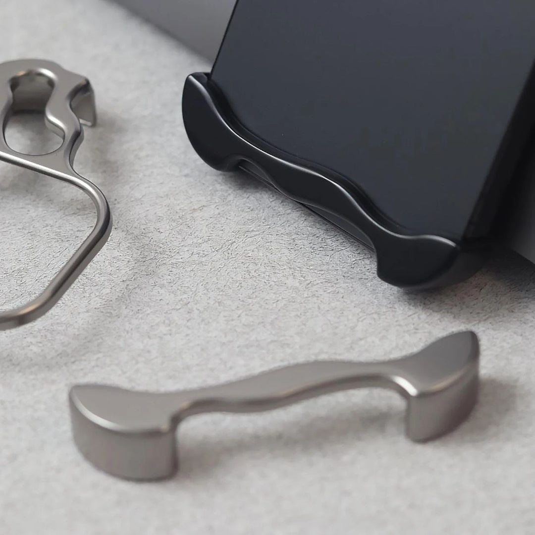 BowLift | Mobile Phone Case with Slim Minimalist Design