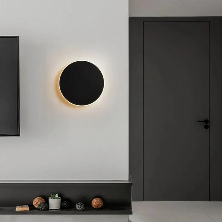 BowLift | Sleekglow: the perfect LED wall lamp for a modern atmosphere