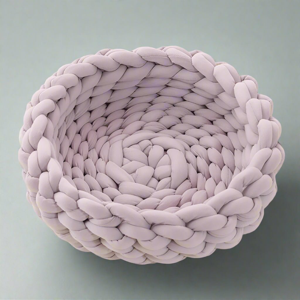 BowLift | SNUGWOOL – Soft Woolen Basket for Pets with High Edge Support