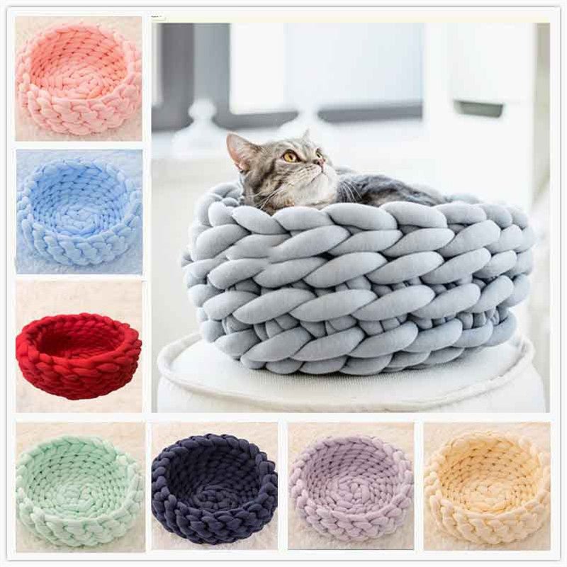 BowLift | SNUGWOOL – Soft Woolen Basket for Pets with High Edge Support
