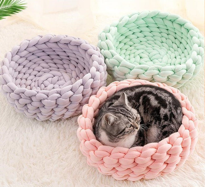 BowLift | SNUGWOOL – Soft Woolen Basket for Pets with High Edge Support