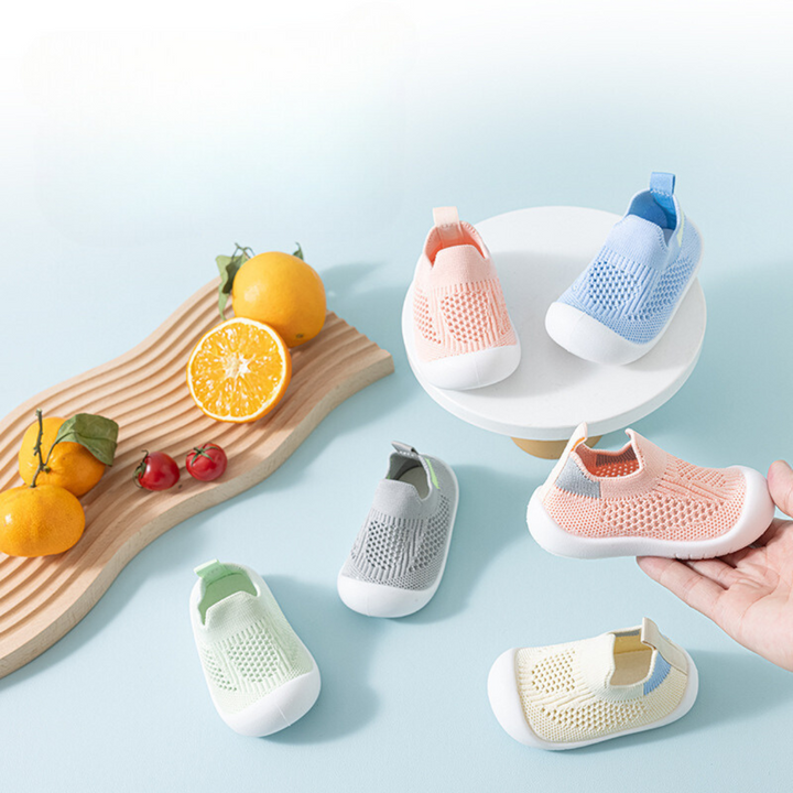 BowLift | Anti-Slip Shoe Socks for Kids