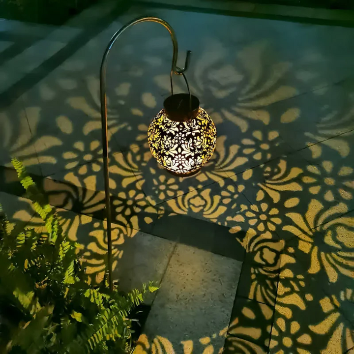 BowLift | Solar Garden Lantern with Patterned Light Effect