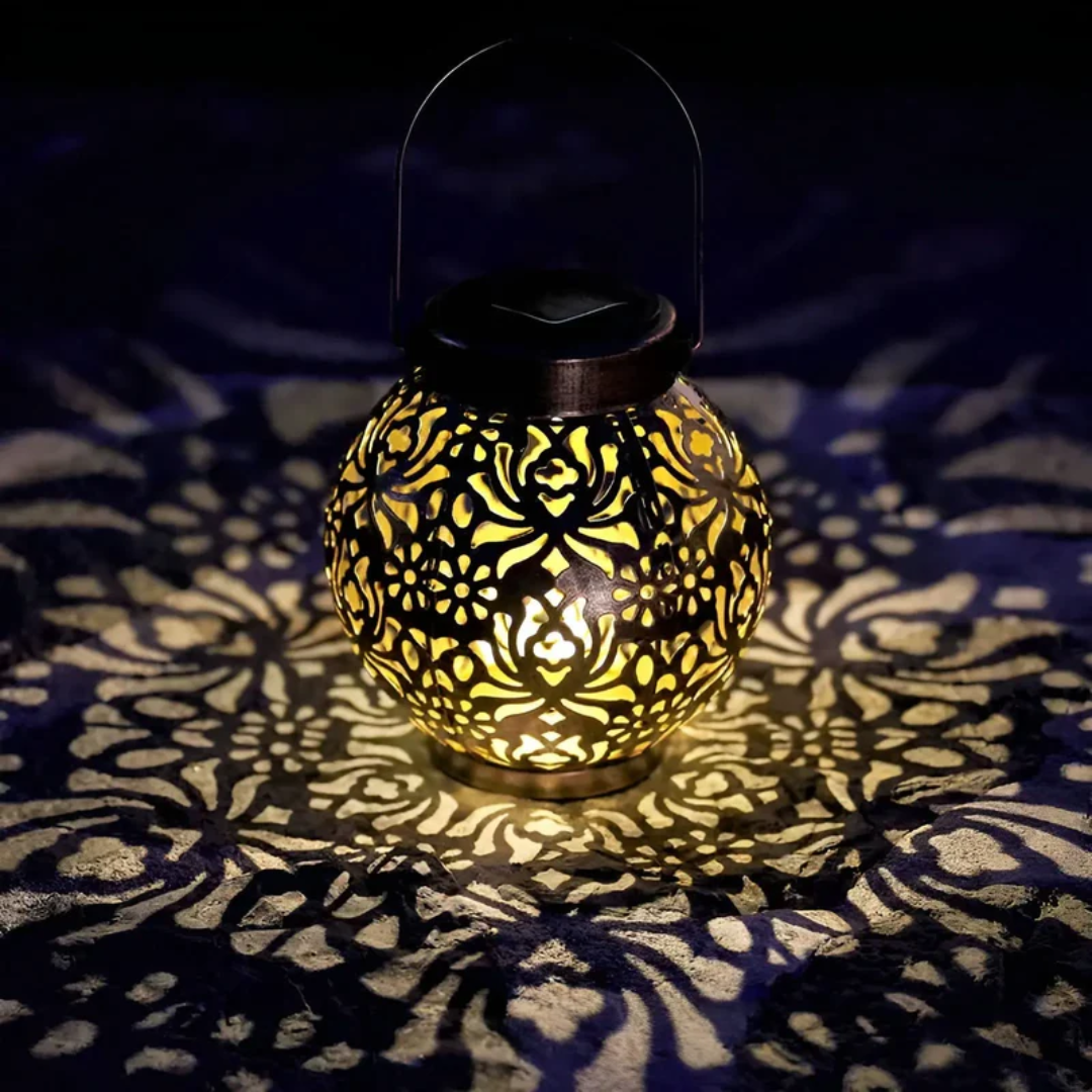 BowLift | Solar Garden Lantern with Patterned Light Effect