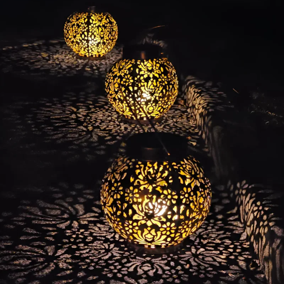 BowLift | Solar Garden Lantern with Patterned Light Effect