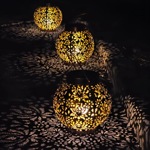 BowLift | Solar Garden Lantern with Patterned Light Effect