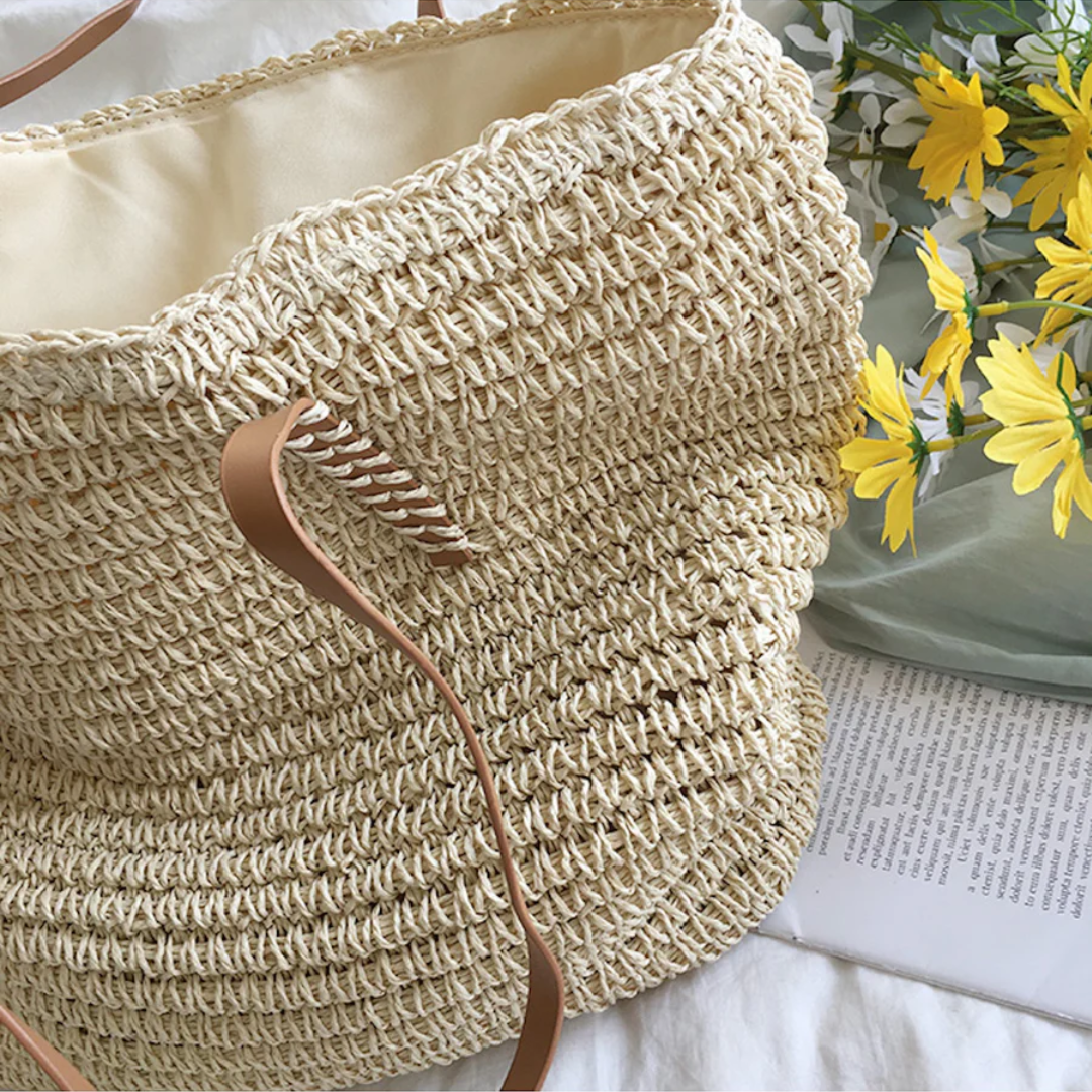 BowLift | Spacious Handbag with Sturdy Shoulder Strap - TerraWoven