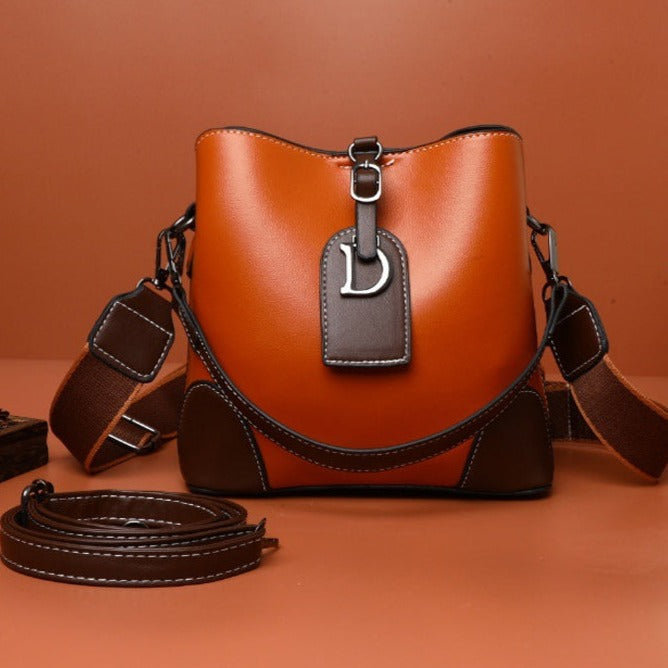 EleganceCross - Luxury and Practical Shoulder Bag for Every Day Bowlift