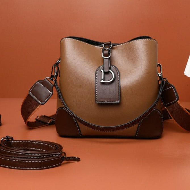 EleganceCross - Luxury and Practical Shoulder Bag for Every Day Bowlift