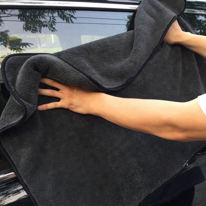 BowLift | Twisted microfiber towel for car washing and glass cleaning