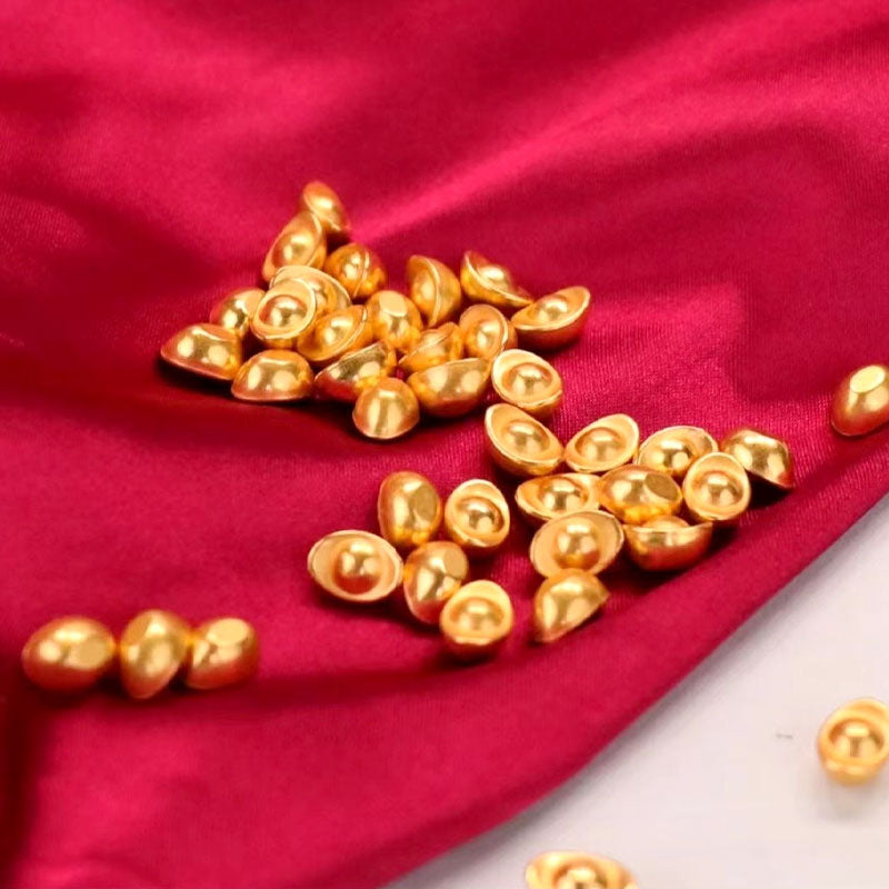 BowLift | Small gold nugget-shaped ornaments