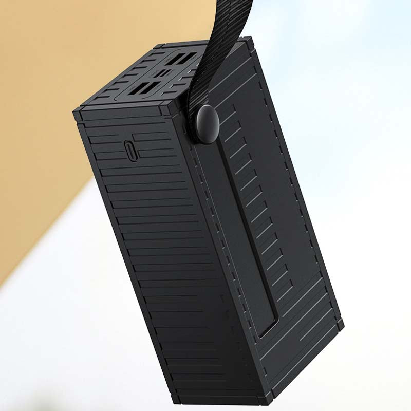 BowLift | Fast charging power bank with digital display