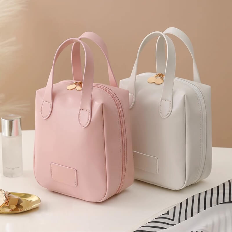 BowLift | Travel bag for cosmetics